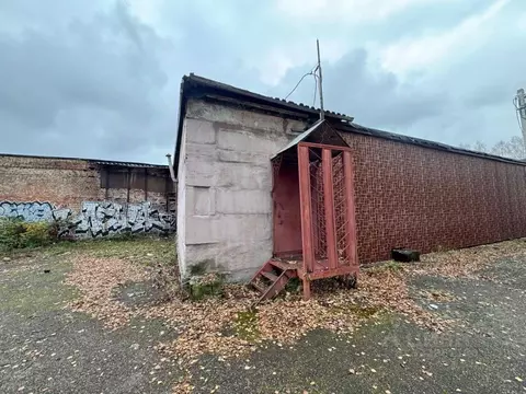 Помещение свободного назначения в Кемеровская область, Осинники ул. ...