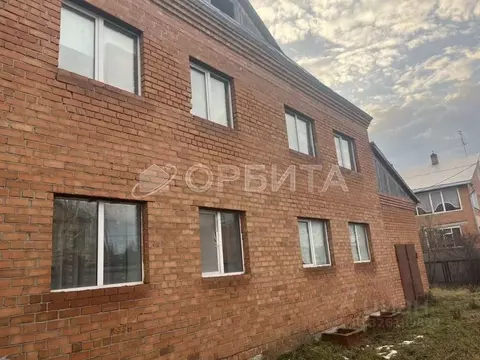 Дом в Тюменская область, Тюменский муниципальный округ, д. Патрушева ...