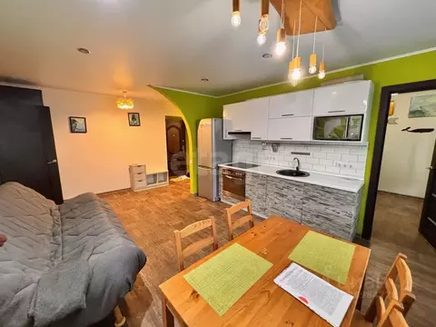 2-к кв. Астраханская область, Астрахань ул. 1-я Перевозная, 120 (51.8 ...