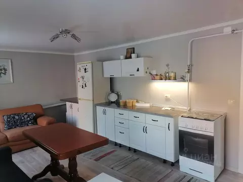 Дом в Омская область, Омск пос. Амурский, ул. Сурикова, 37/19 (76 м)