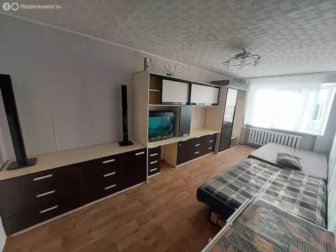 2-комнатная квартира: Тюмень, Горпищекомбинатовская улица, 12А (50 м)