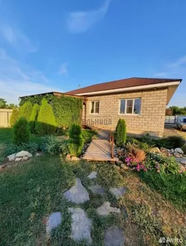 Дом в Волгоградская область, Волгоград Село Песчанка тер., ул. ...