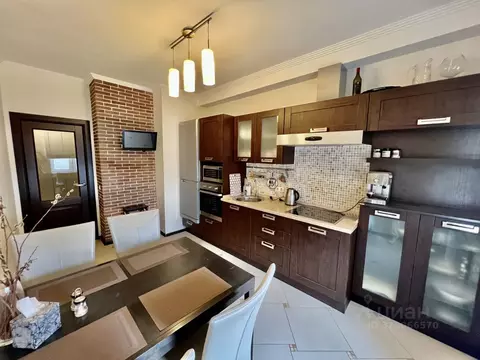 2-к кв. Пермский край, Пермь ш. Космонавтов, 213 (70.0 м)