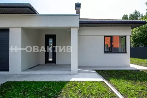Дом в Новосибирская область, Новосибирск Уссурийский пер., 6 (200 м)