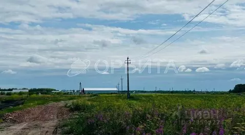 Участок в Тюменская область, Тюменский муниципальный округ, с. ...