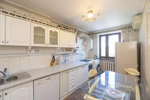 3-к кв. Севастополь ул. Карантинная, 16 (74.1 м)