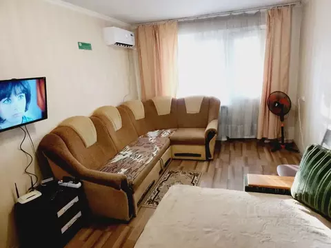 1-к кв. Крым, Симферополь ул. Севастопольская, 32 (35.0 м)