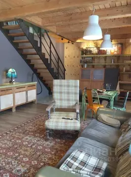 Дом в Санкт-Петербург, Санкт-Петербург, Петергоф ул. Демьяна Бедного, ...