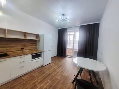 1-к кв. Хакасия, Абакан Трудовая ул., 84 (50.0 м)