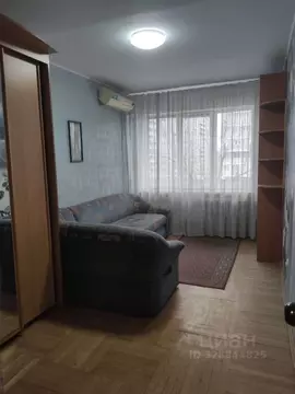 3-к кв. Краснодарский край, Краснодар Кореновская ул., 11 (63.6 м)