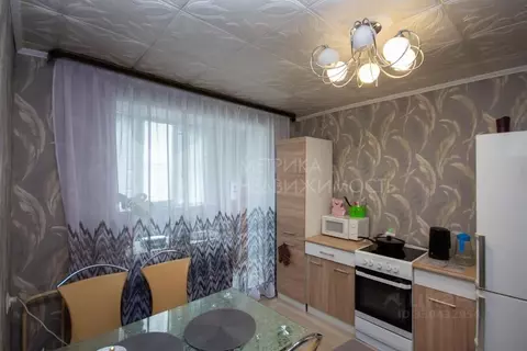 2-к кв. Тюменская область, Тюмень ул. Республики, 241 (47.3 м)