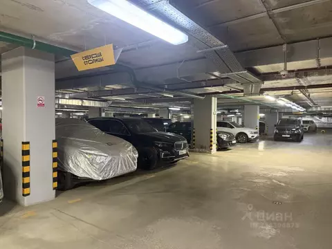 Гараж в Москва Шелепихинская наб., 34к2зд1 (15 м)