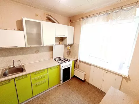 3-к кв. Волгоградская область, Волгоград ул. Милиционера Буханцева, 22 ...