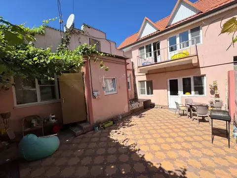 Дом в Ставропольский край, Кисловодск ул. Катыхина, 51 (184 м)