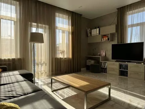 2-к кв. Кировская область, Киров ул. Молодой Гвардии, 9 (76.3 м)