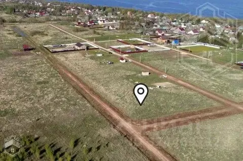 Участок в Новгородская область, Новгородский район, Ракомское с/пос, ...