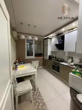 2-к кв. Крым, Феодосия ш. Симферопольское, 11к1 (63.0 м)