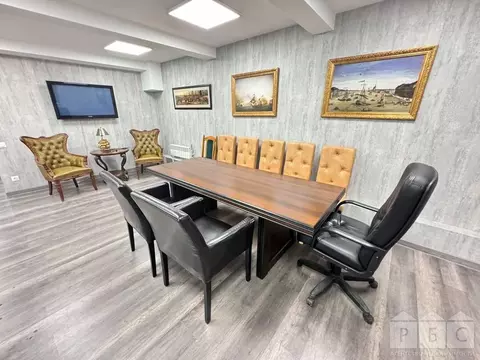 Помещение свободного назначения в Саратовская область, Саратов ул. ...