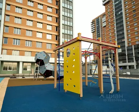 2-к кв. Красноярский край, Красноярск Взлетная ул., 7Л (62.0 м)