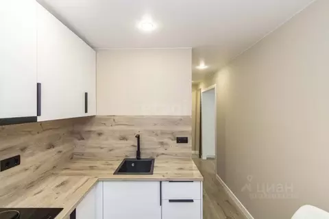 1-к кв. Тюменская область, Тюмень Карская ул., 21 (29.6 м)