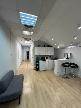 Офис в Москва Лесная ул., 43 (128 м)