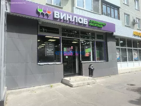 Торговая площадь (165.5 м)