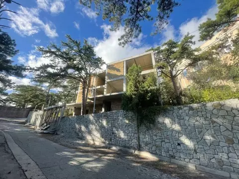 Дом в Крым, Ялта муниципальный округ, Восход пгт ул. Авроры, 5 (282 м)