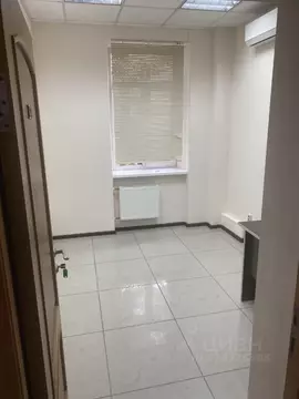 Офис в Краснодарский край, Краснодар ул. Котовского, 42 (10 м)