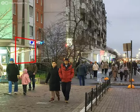 Торговая площадь (70 м)