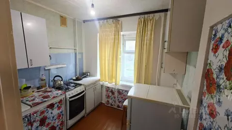 2-к кв. Тверская область, Тверь ул. Александра Попова, 33 (42.8 м)