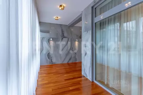 3-к кв. Санкт-Петербург Петергофское ш., 43к1 (139.9 м)