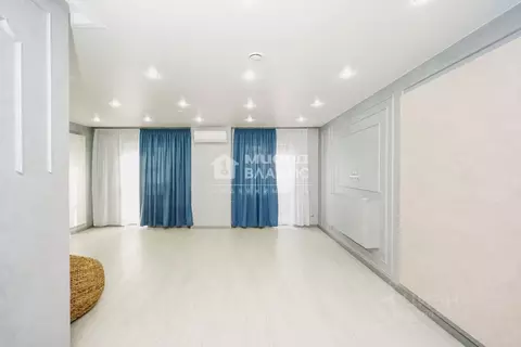 1-к кв. Омская область, Омск ул. Конева, 6 (102.7 м)