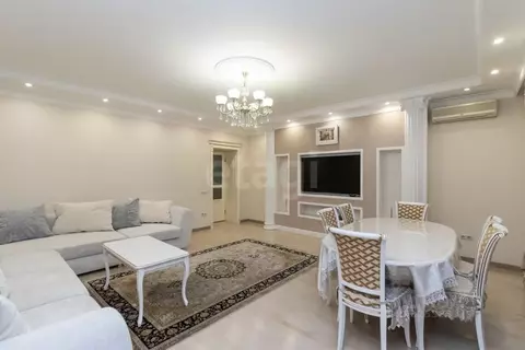 4-к кв. Тюменская область, Тюмень ул. Республики, 86к1 (150.0 м)