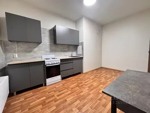 3-к кв. Москва Синявинская ул., 11к1 (72.9 м)