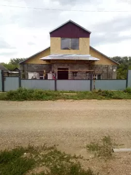 Дом в Самарская область, Похвистнево пос. Красные Пески, ул. ...