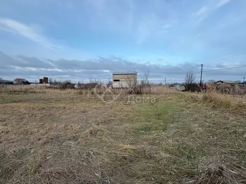 Участок в Волгоградская область, Светлоярский район, ...