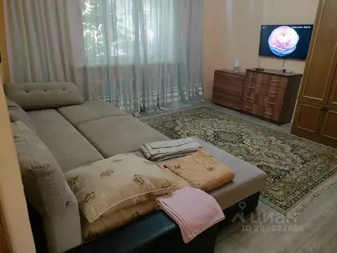 Дом в Волгоградская область, Волгоград Поселок 19 Партсъезда тер., ул. ...