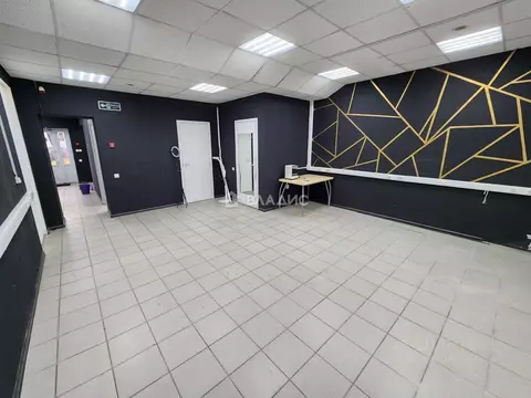 Помещение свободного назначения в Коми, Сыктывкар просп. Бумажников, ...