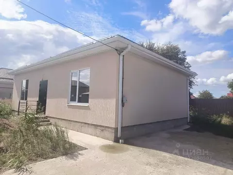 Дом в Краснодарский край, Динской район, Новотитаровская ст-ца ...