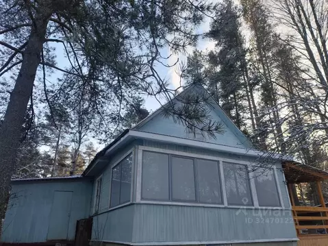 Дом в Ленинградская область, Приозерский район, Сосновское с/пос, ...