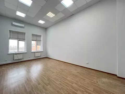 Офис в Татарстан, Казань ул. Мазита Гафури, 50к5 (33 м)