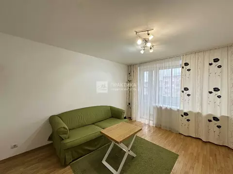 Продается 2-комнатная квартира