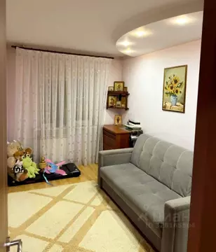 3-к кв. Волгоградская область, Волгоград Жилгородок мкр, ул. Гейне ...