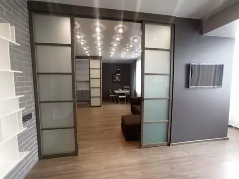 2-к кв. Хабаровский край, Хабаровск ул. Гамарника, 19 (75.0 м)