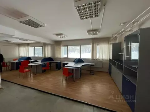 Офис в Калужская область, Калуга Тарутинская ул., 171Б (75 м)