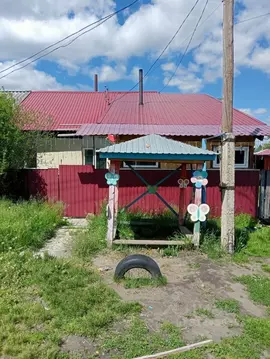 Дом в Алтайский край, Первомайский район, с. Зудилово Строительная ул. ...