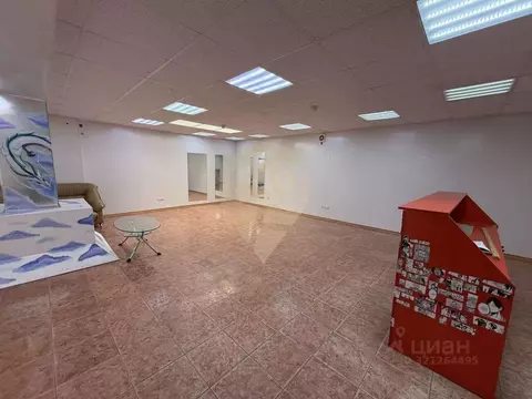 Помещение свободного назначения в Белгородская область, Старый Оскол ...