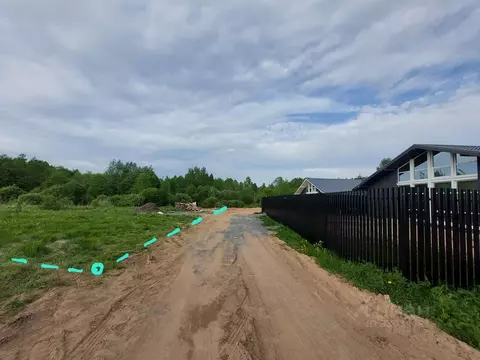 Участок в Псковская область, Псковский муниципальный округ, д. Ваулино ...