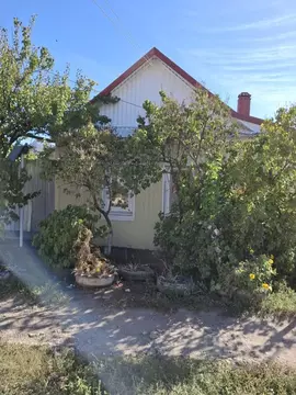 Дом в Саратовская область, Энгельс Ленинградский проезд (68 м)