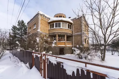 Дом в Карелия, Петрозаводск ул. Раевского, 17 (330 м)